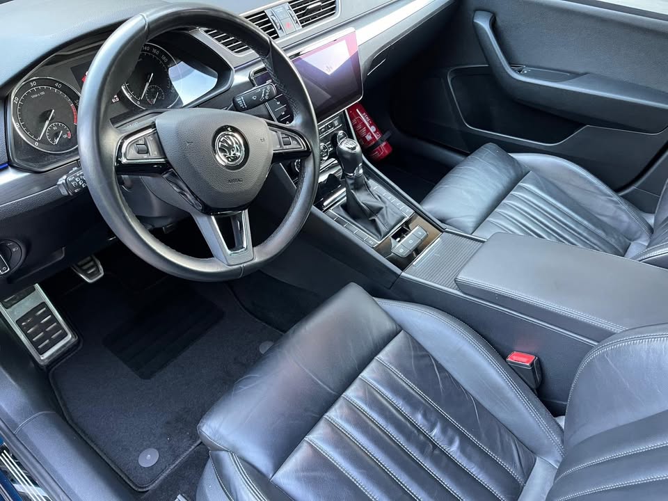 Škoda Superb kombi 2.0 TDI