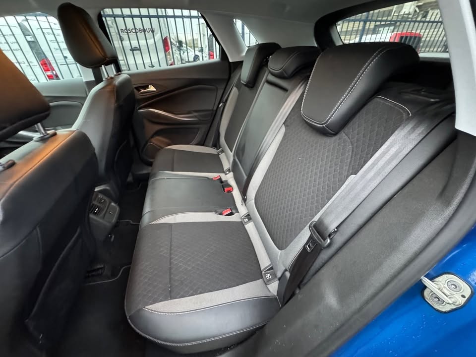 Opel Grandland 1.2 Business Executive