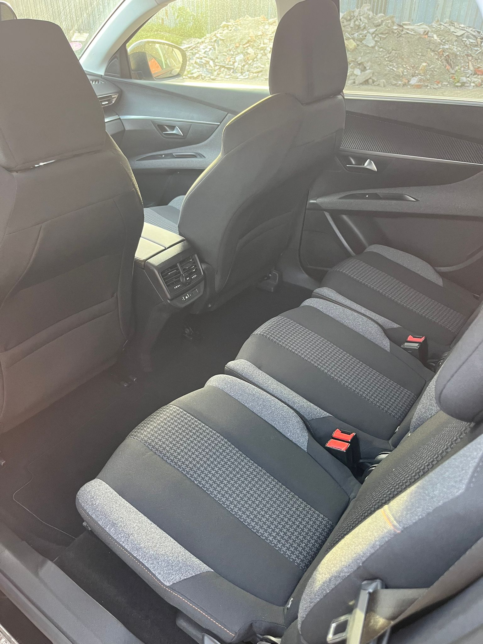 Peugeot 5008 1.2 Active Business